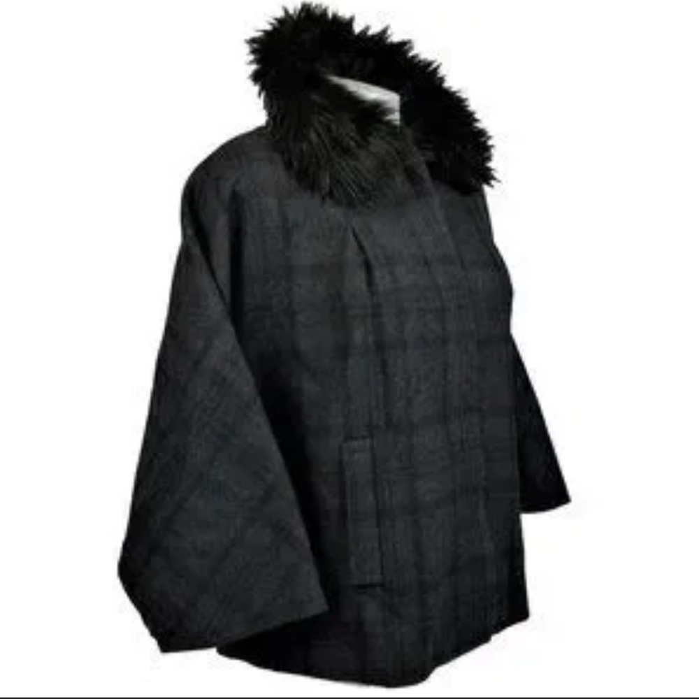 LOFT vintage Black Checkered Bat Cape with Faux Fur Collar